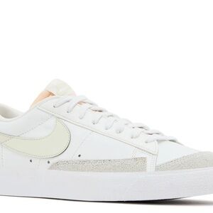 Nike Blazer Low 77 Vintage Summit White Sea Glass DA6364-110 Size 11.5